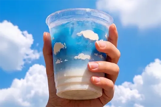 空のダイニング